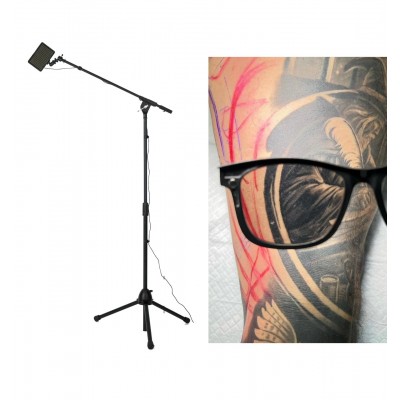 Anti-Glare Light for Tattoos with Filtering Glasses